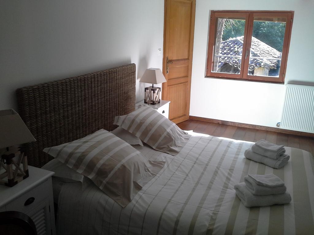 Maison D'Hotes Brameloup Jardin Ovale Coudures Номер фото