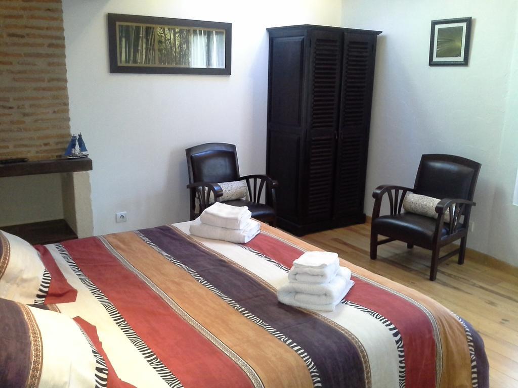 Maison D'Hotes Brameloup Jardin Ovale Coudures Номер фото